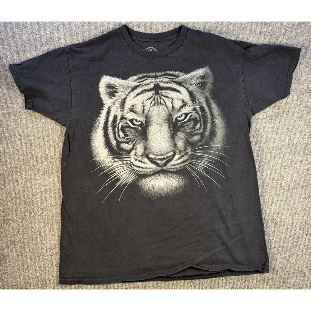 DOM It's About The Art Tiger Face Graphic T Shirt Blue Eyes Black Men's L